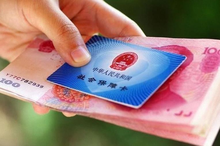 71年未交满15年社保50岁能退休吗,社保未交满15年的该如何解决呢