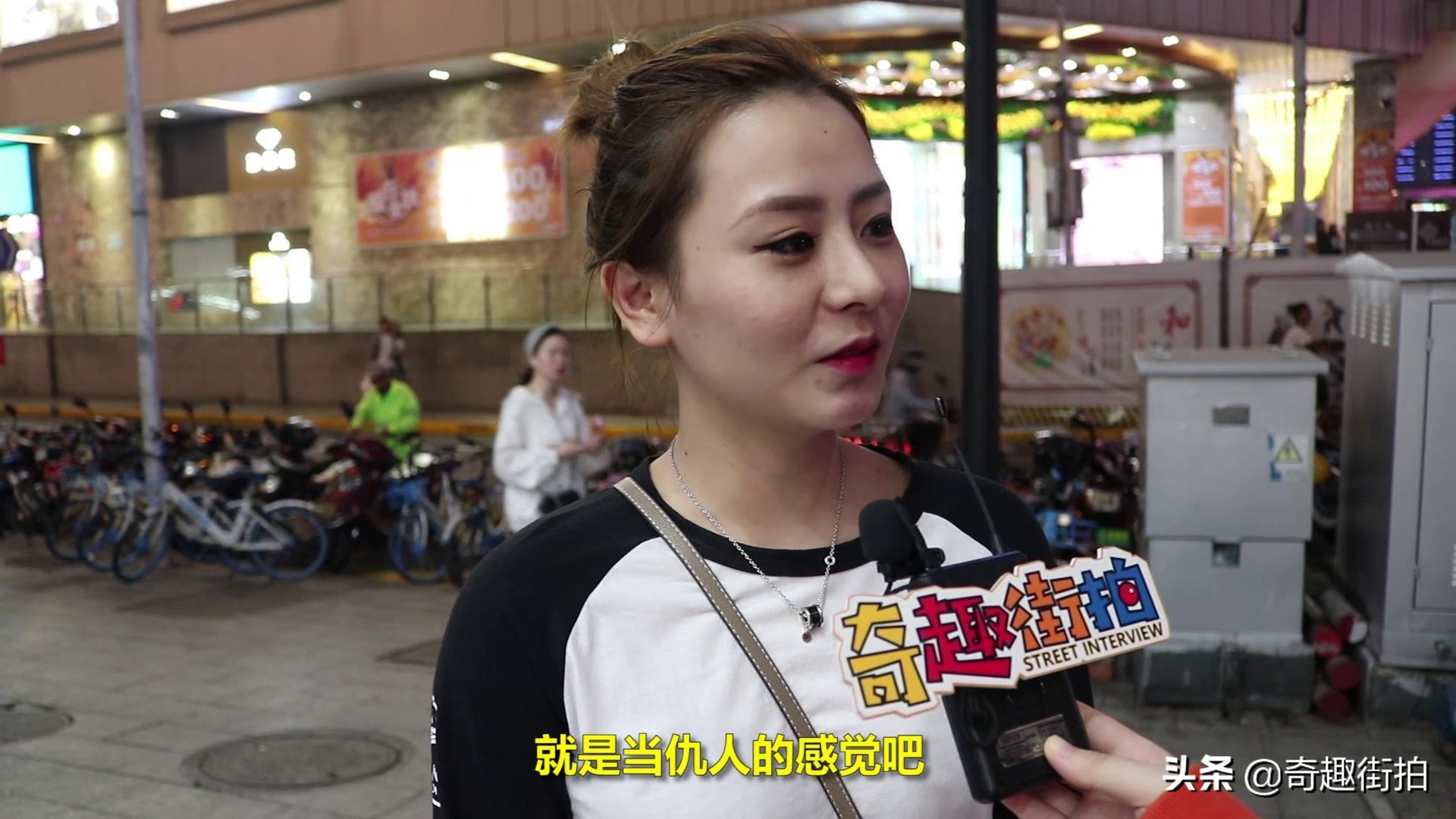 假如男朋友喜欢上了别人,如果男友喜欢上了自己闺蜜