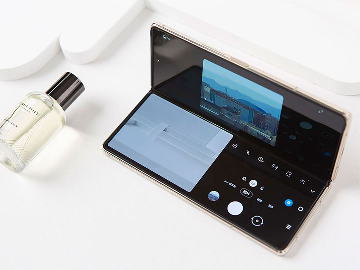 三星w21折叠屏是不是双卡双5g,三星折叠旗舰w23