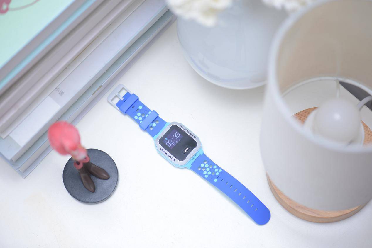 荣耀儿童手表2和小天才q2哪个好用,荣耀小k2儿童手表是全网通的吗