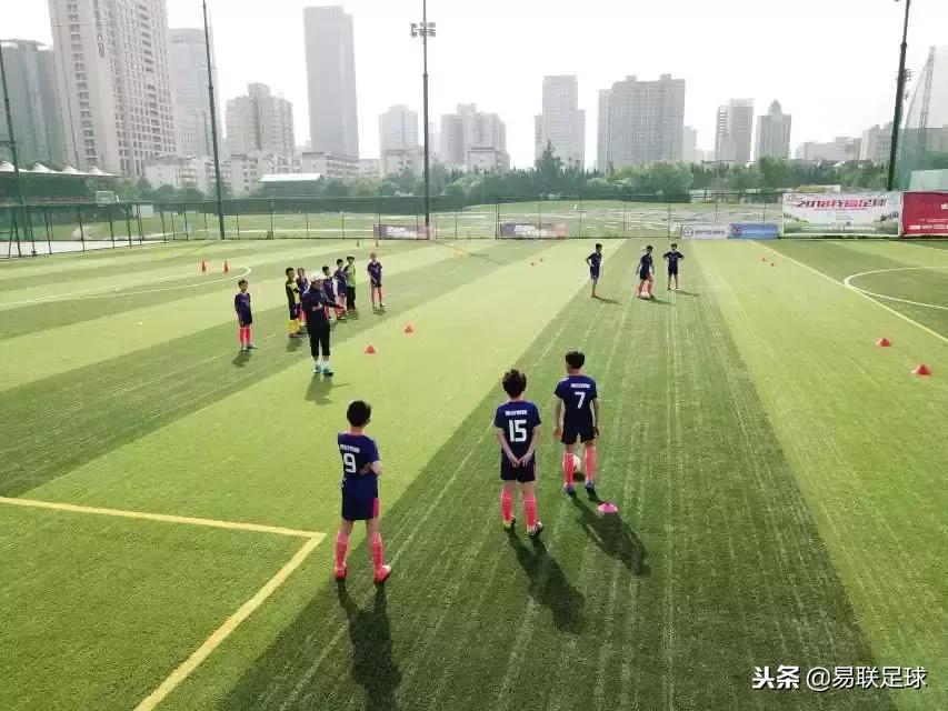 07年最有名的足球球星,07年出生的足球球星