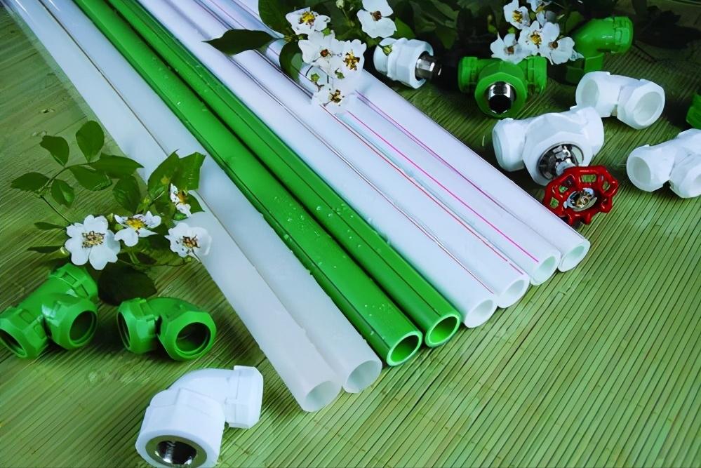 热熔水管接头漏水修复视频,热熔水管弯头漏水补救办法