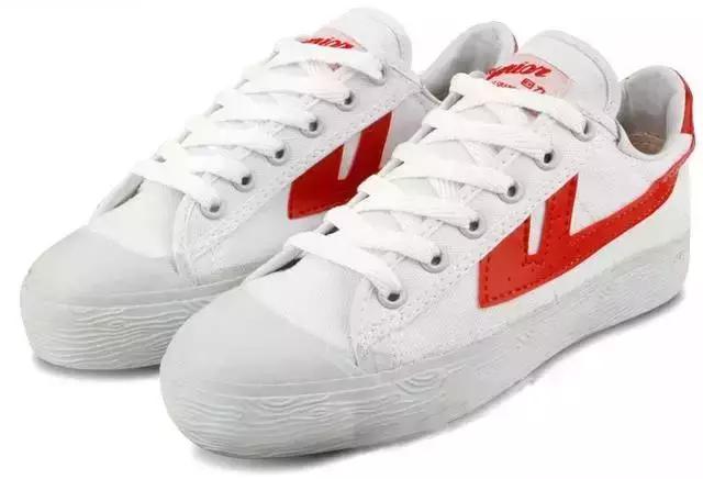 aj鞋多少年历史,中国鞋子的历史变迁