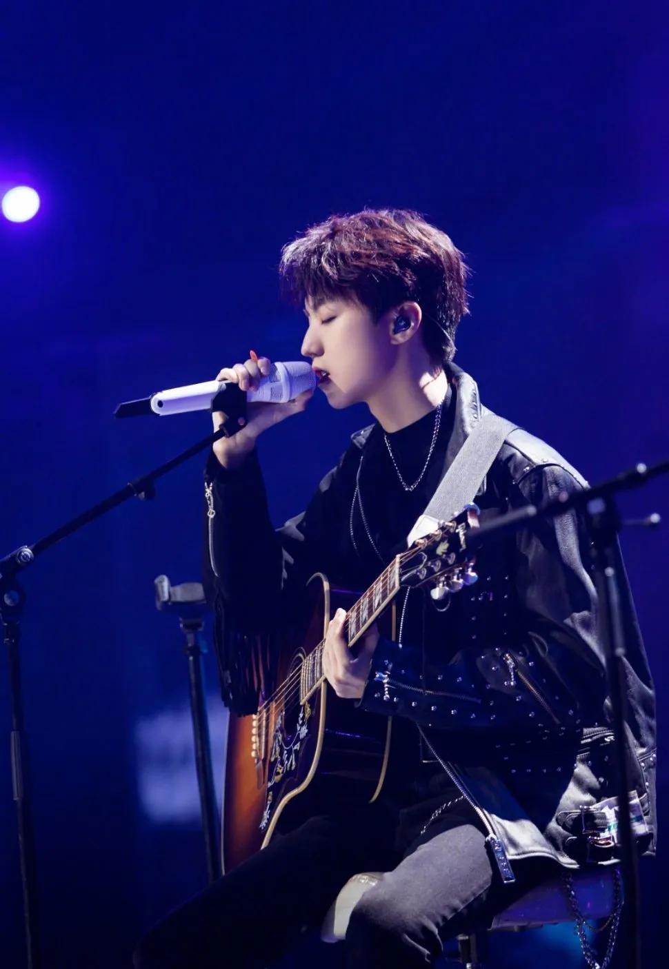 真甜｜什么鬼？2021年检验帅哥的最新标准居然是这个