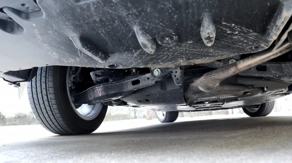 领动1.5和雷凌1.2t哪个油耗高,丰田雷凌1.5对比现代领动1.6