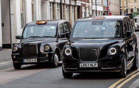 吉利英国出租车售价,伦敦街头出租车