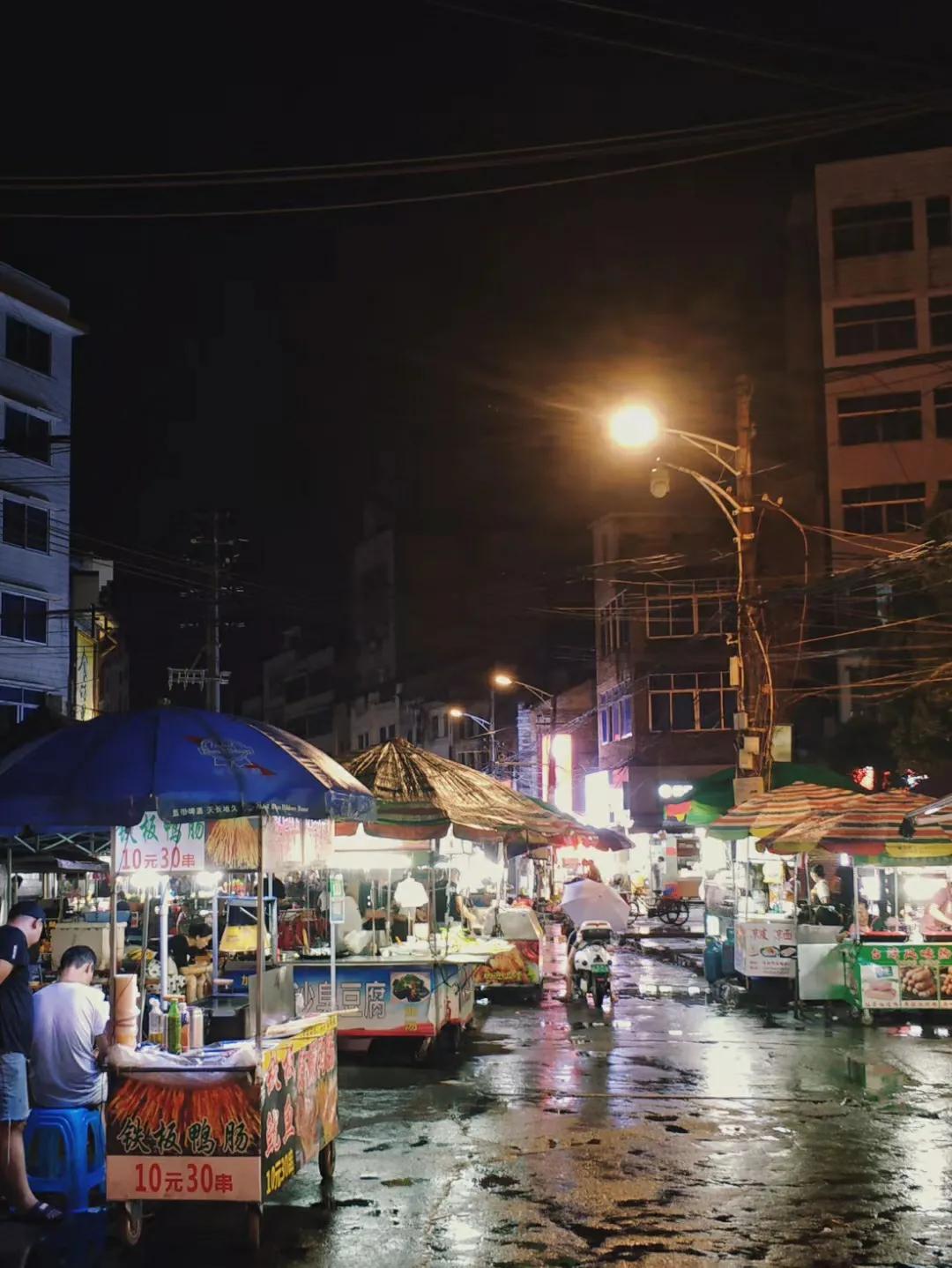 我可以倒下，但我不能永远倒下！