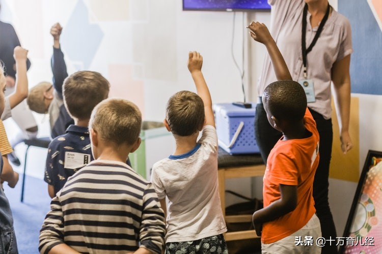 一年级调皮捣蛋的小孩该怎么管教,一年级孩子遇到挫折怎么应对