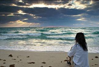 有些女人把一手好牌打得稀烂,女人一手好牌打个稀烂