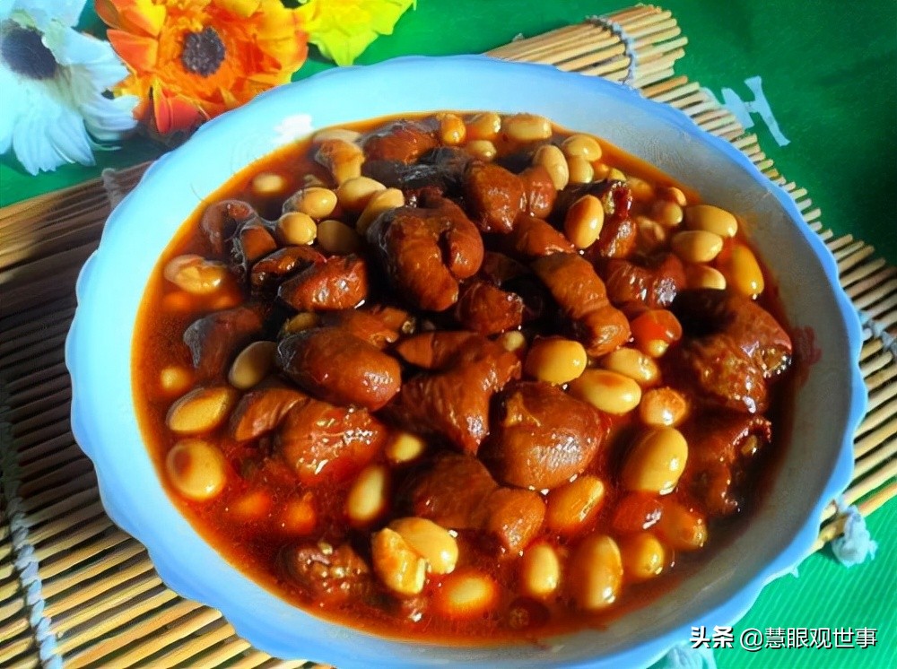 《侯海洋基层风云》中豆花馆子发生的故事