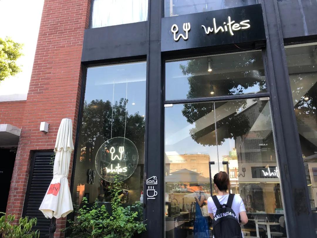 解锁小马路丨与来自时尚之都的DS7，望尽承载百年历史的外马路