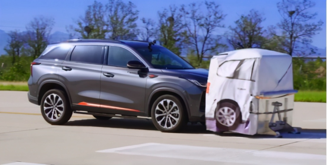 哈弗h6第三代4月活动,第三代哈弗h6与您相约新手驾到