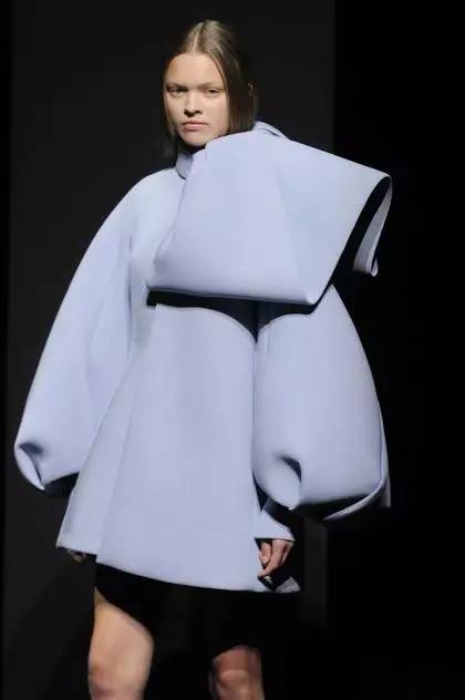 服装设计立体裁剪用什么纸,服装设计立体裁剪作业