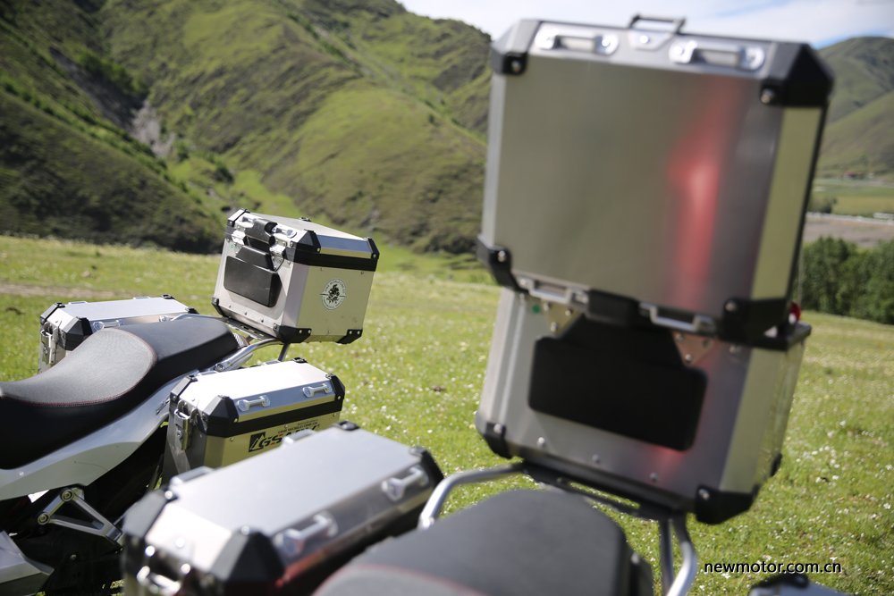 大阳天昴200拉力车加装射灯,大阳天昴200拉力车评测视频