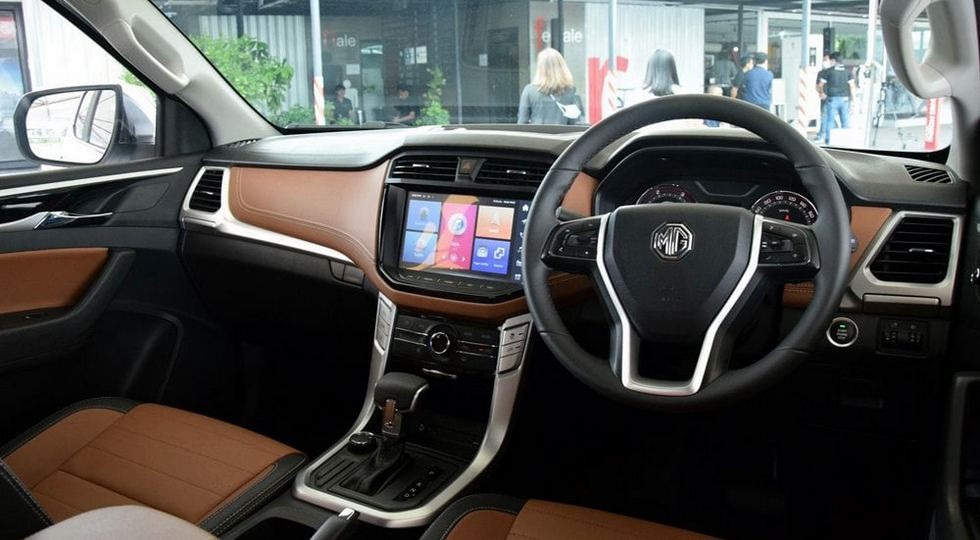 上汽荣威mg车型,5座燃油mpv荣威与上汽大通