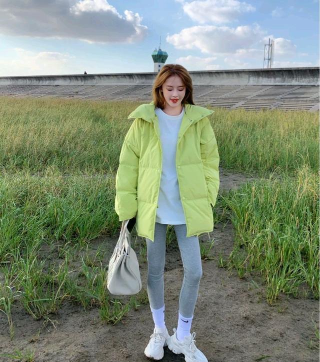 鏄剧槮涓嶈噧鑲跨窘缁掓湇,鐭缇界粧鏈嶆樉鐦︿笉鑷冭偪