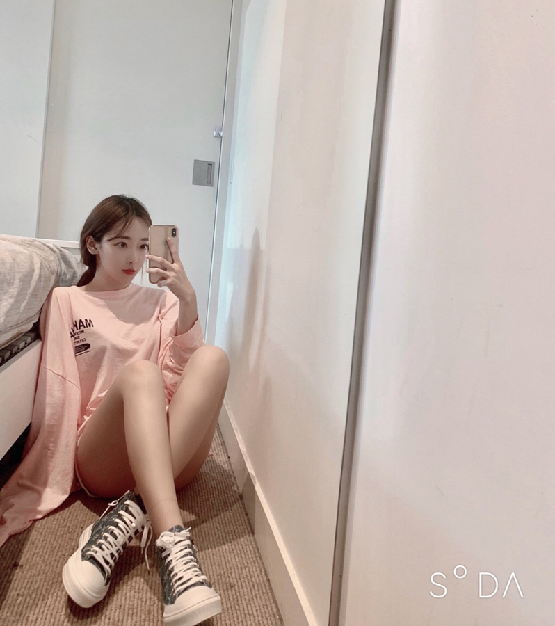 男生裸睡该不该穿短裤,晚上睡觉该不该穿文胸