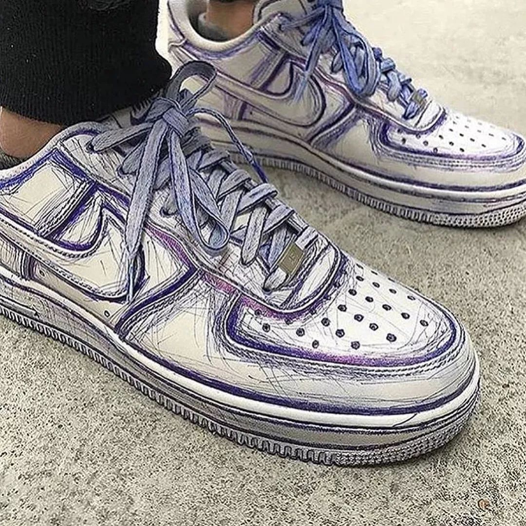 当初忍痛买的万元球鞋，被你们说拆就拆，你有想过我的感受吗？