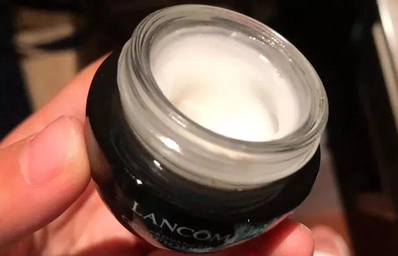 雅诗兰黛小棕瓶对比兰蔻菁纯眼霜,雅诗兰黛小棕瓶眼霜与兰蔻小黑瓶