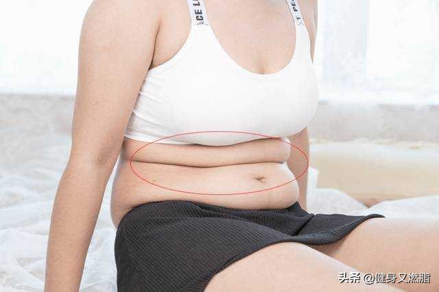 什么是肋骨外翻与正常对比,肋骨外翻不矫正有什么影响