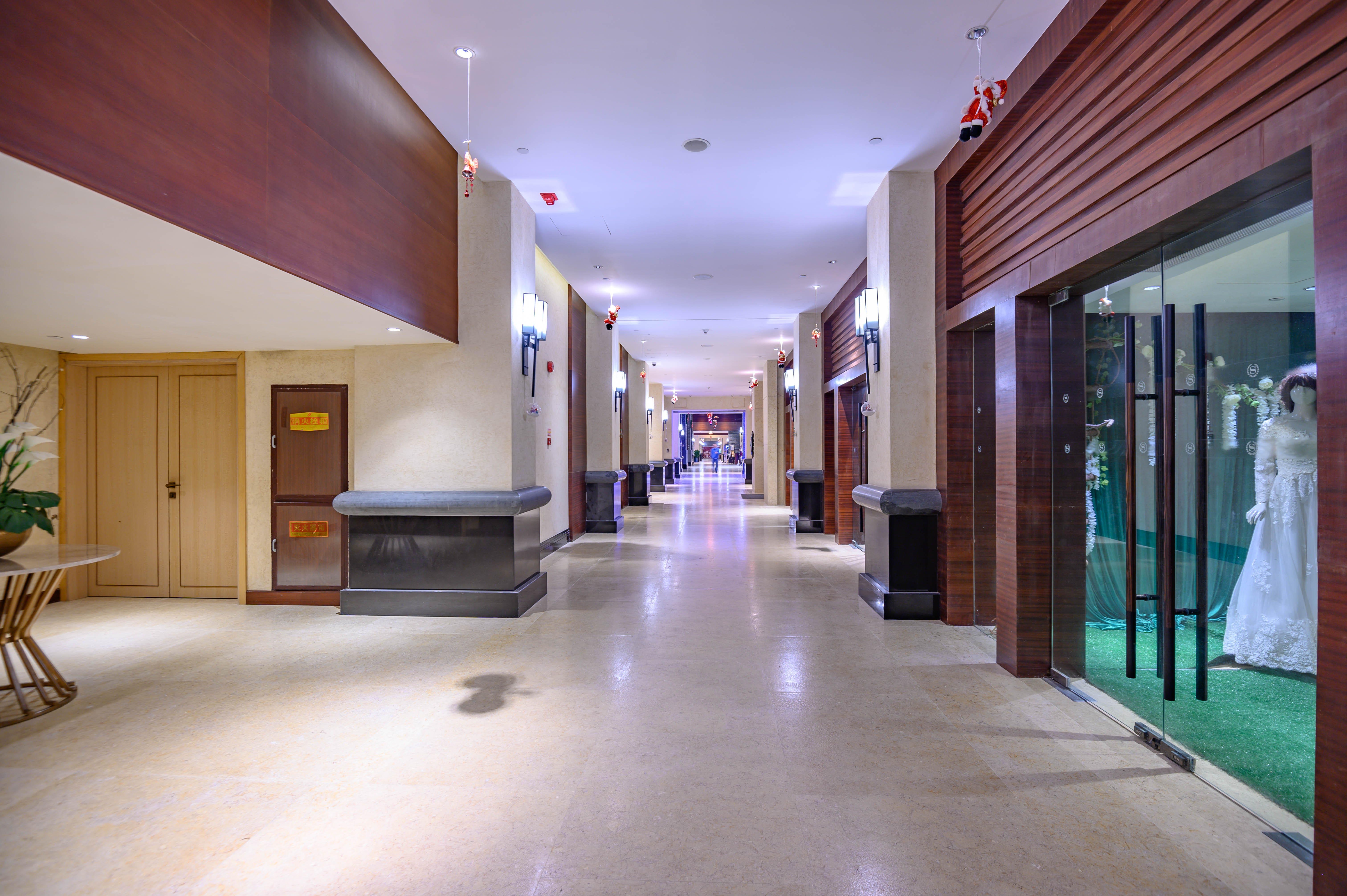 海南不止只有三亚，去万宁玩个冲浪，还有神犬小七拍摄地等着你