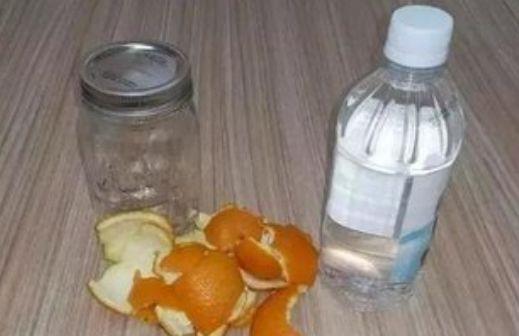 白衬衫发黄最好的解决方法,白衬衫领发黄洗白小窍门用小苏打