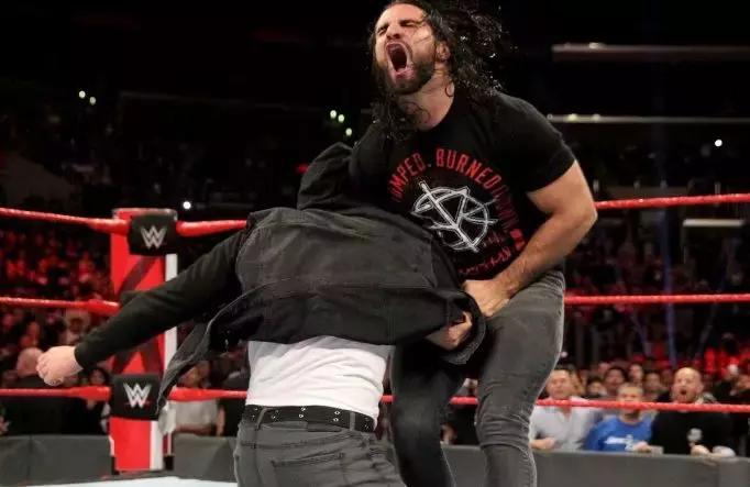 wwe最最残忍的十大事件,wwe蛋碎集锦