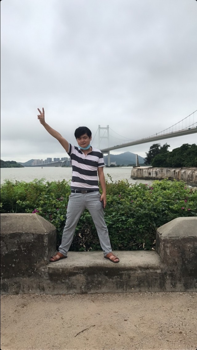 狗自拍图片,大黄狗自拍