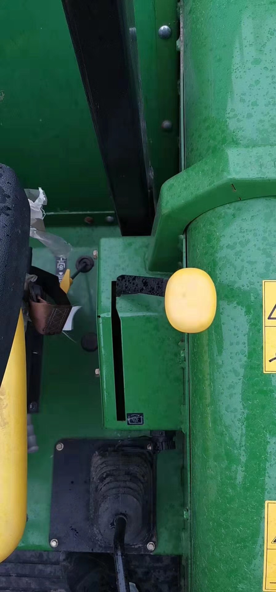 这台拖拉机值不值49万,为什么万年红拖拉机那么便宜