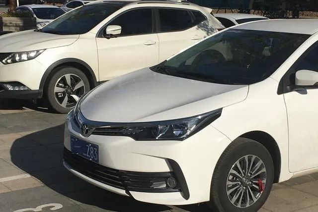 东莞小车太多了,很多打工者*款贷**也要买,车真的很重要吗?