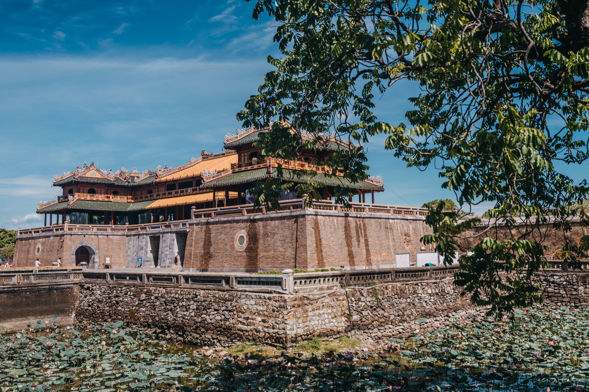 故宫越南人建的,越南山寨的故宫