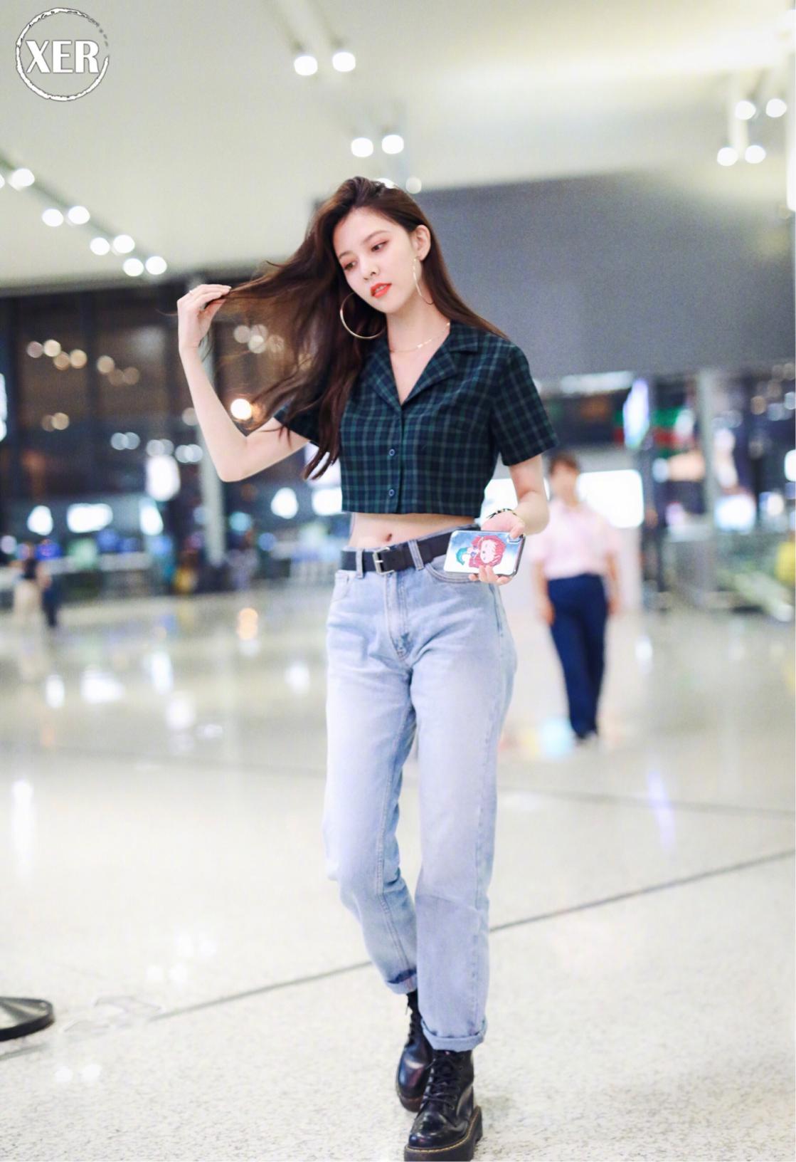 宋妍霏穿搭店铺分享,宋妍霏的穿搭法则