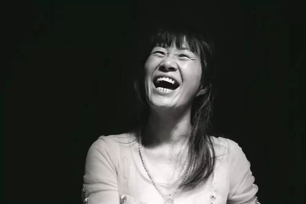 草根在天堂网红在地狱:流浪大师暴富,朱之文遭勒索,庞麦郎遗忘