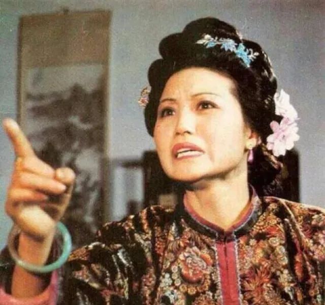 红楼梦里那些绝美镜头,红楼梦里有哪些奇葩