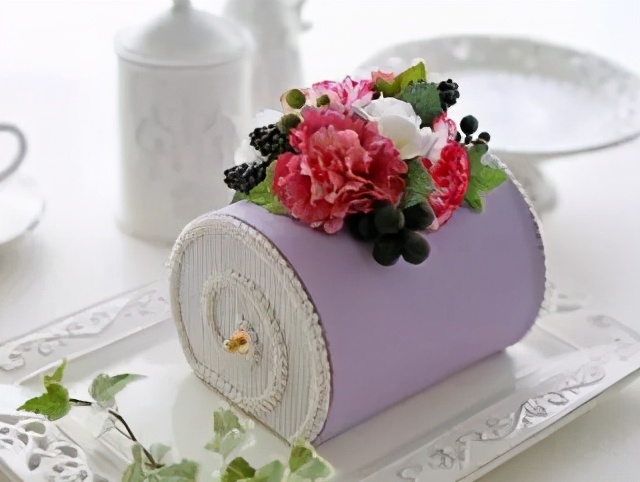 废旧纸板制作收纳盒教程,纸板自制墙壁收纳盒