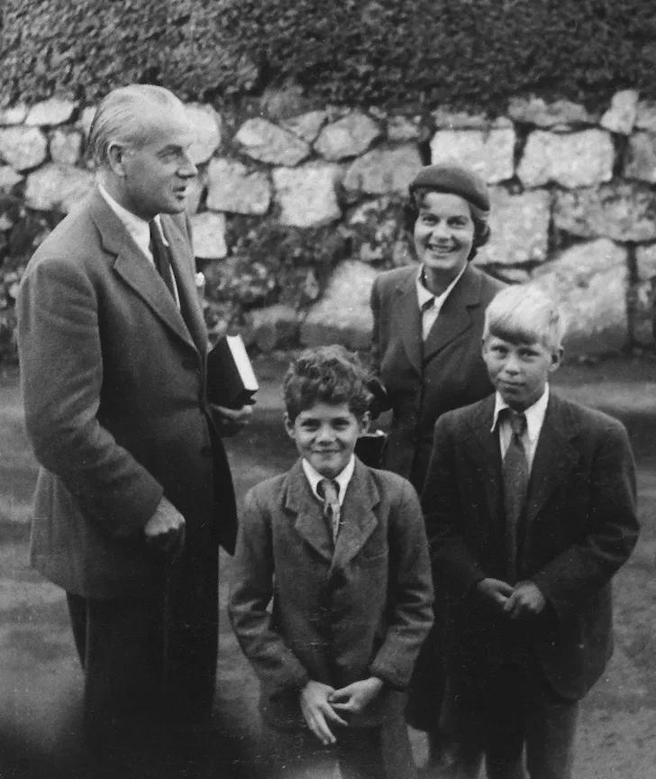 英国贵族最野的女人：大把人想写我的传记，可他们对性一窍不通