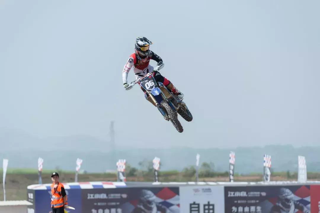 中国顶级越野摩托赛事,场面堪比kpl