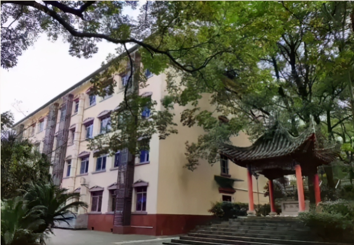 「南山苍翠二外荣光」——八千里路云和月：一座学校的史诗