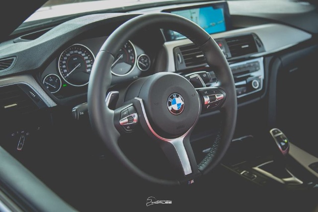 沉浸式体验2020款宝马330i,20年宝马330i测评