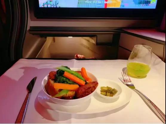 卡塔尔航空商务舱功能攻略,卡塔尔航空商务舱和头等舱的区别