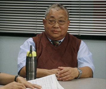 夏可叔叔扒产品——茵芙纱保湿精华棒和隆力奇蛇油棒（推）