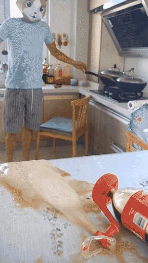 曾经抖音卖的最火的产品，买回来我觉得我智商该充话费了