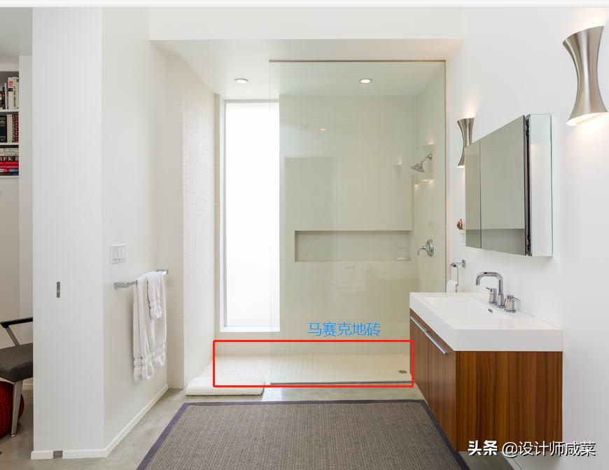 老年人雨天滑倒怎么办,爸妈年纪大了洗澡特别担心滑倒