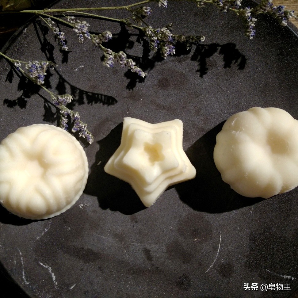 祛除头皮屑手工皂有哪些成分,手工皂哪些成分可以祛痘