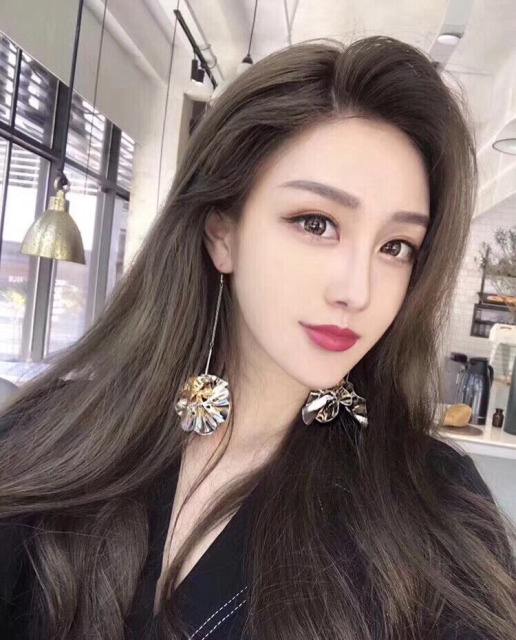 八字刘海和法式刘海适合什么脸型,减龄刘海你的脸型适合哪种刘海