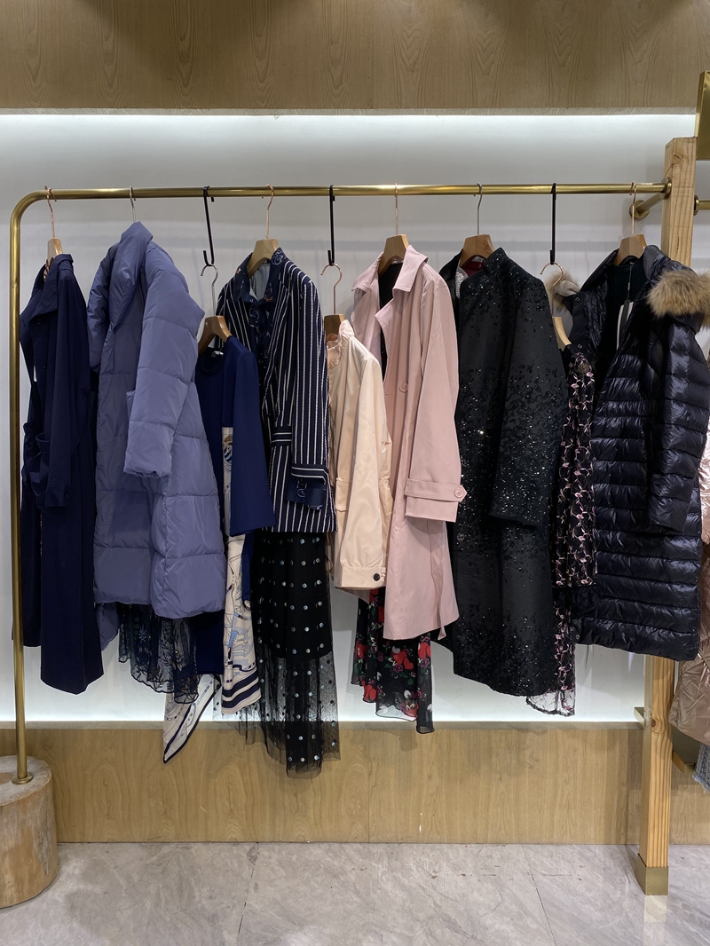 imili旗舰店,艺梦来女装尾货批发