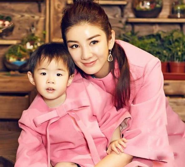 2005年黄奕,黄奕为啥7年无戏可拍