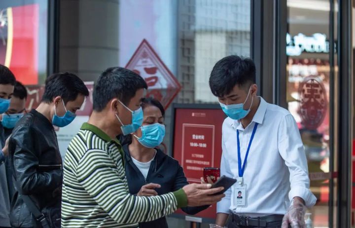 三亚免税店怎么做代购,海南三亚免税店值得代购的产品