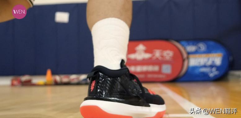 不到四百的好鞋推荐,不到四百块的潮鞋