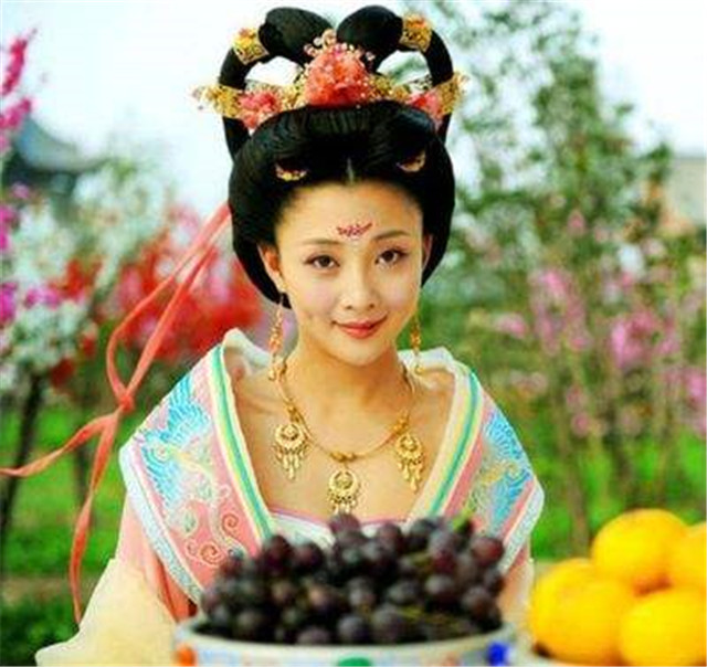 唐朝的美是丰腴而不是肥胖,在唐朝流行丰腴之美